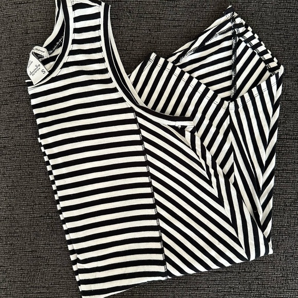 American Rag Black and White Striped Tank Top - Picture 1 of 7